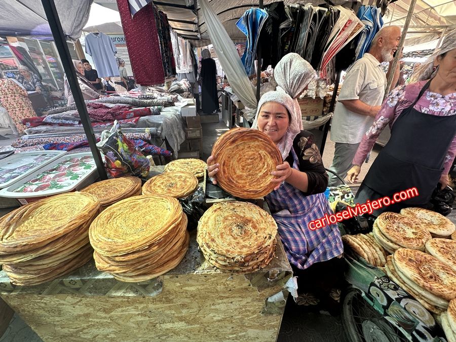 Istaravshan bazaar